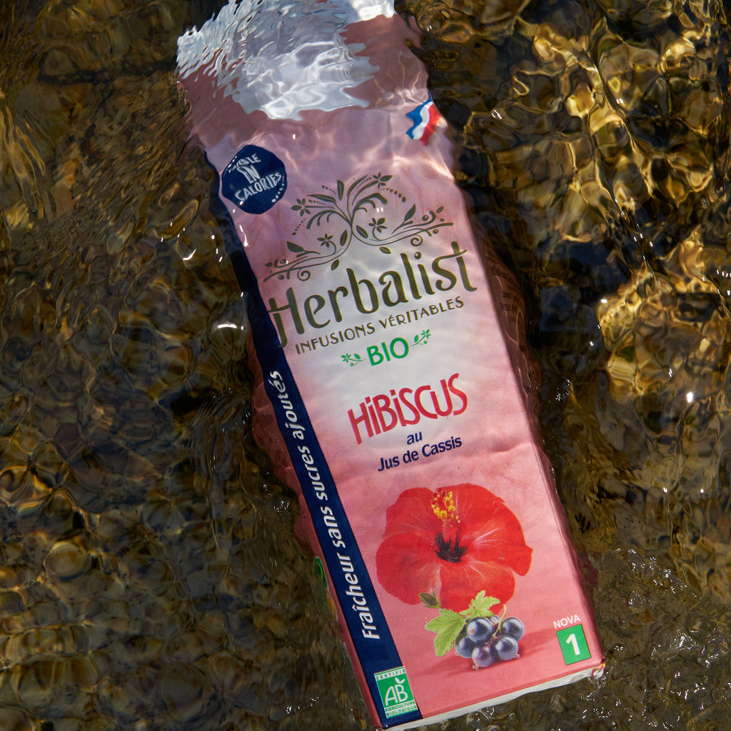 Tisane-Glacée-Hibiscus-Cassis-Défense-Hydratation