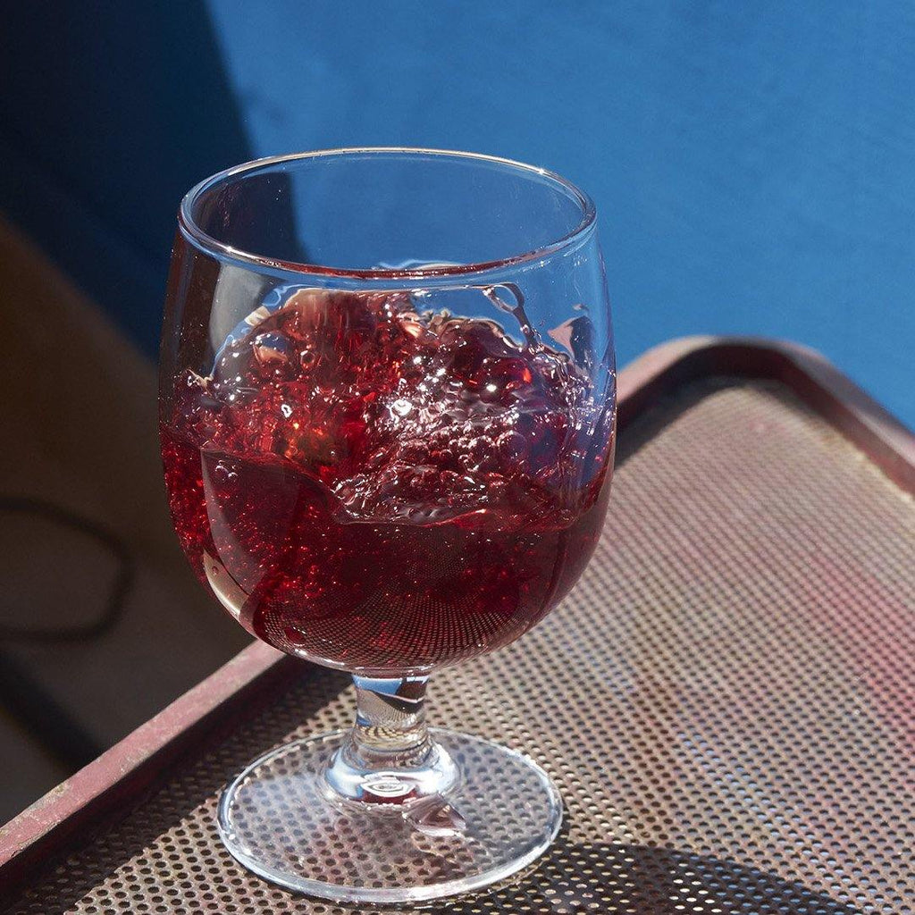 Tisane-Granitée-Hibiscus-Cassis-Jus-Verre